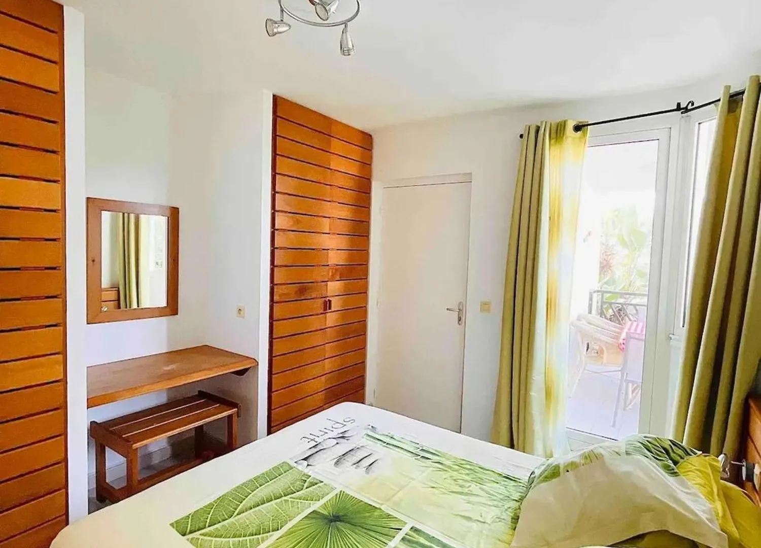 アパート Appartement Charmant A Saint Francois / 43 M² / Piscine Partagee グアドループ