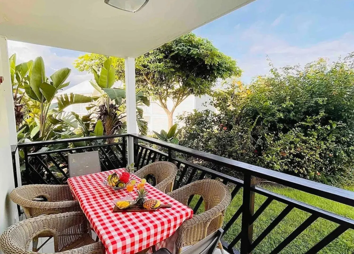 Appartement Charmant A Saint Francois / 43 M² / Piscine Partagee